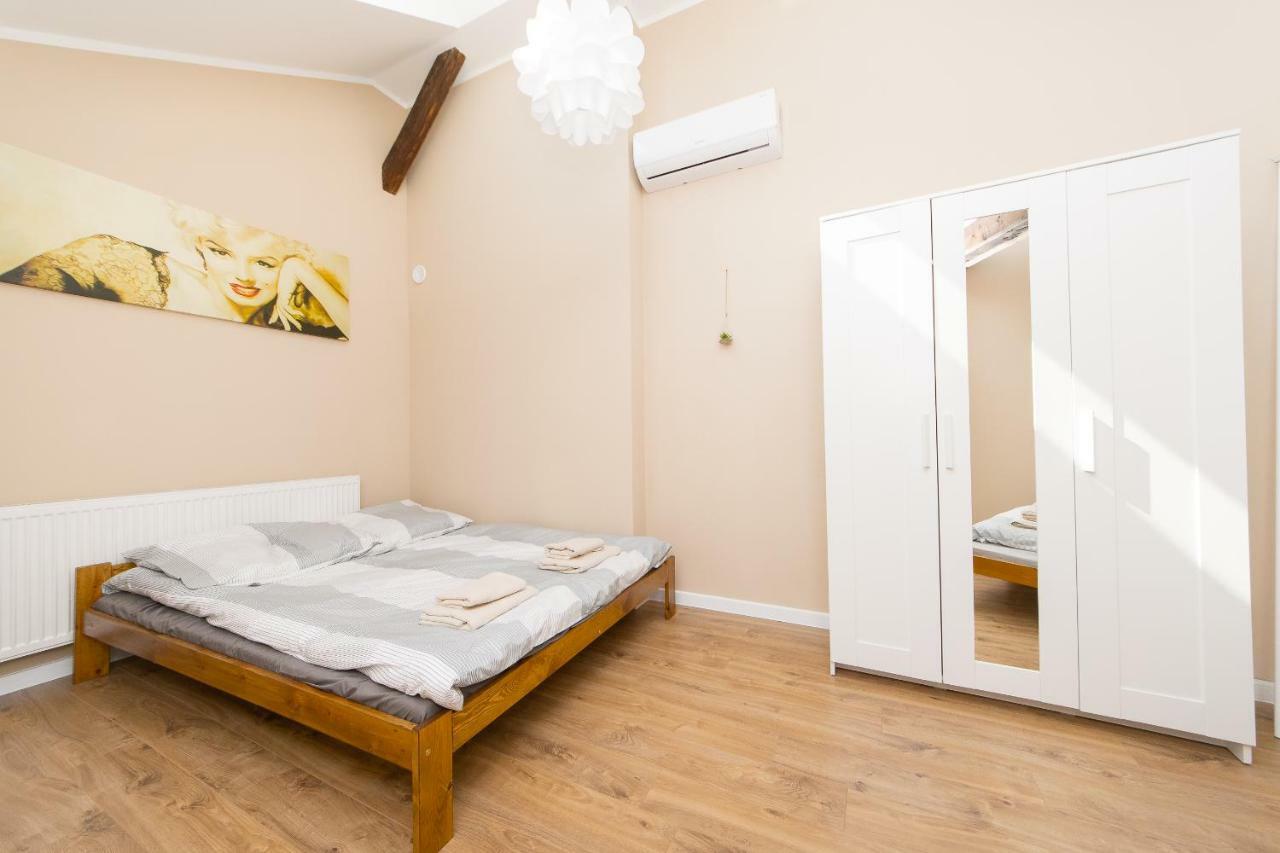 Appartement Blue Old Town Air Condition P4you Pl